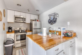 Thunderhead Lodge Condo 204 - Modern Heated Pool & Games